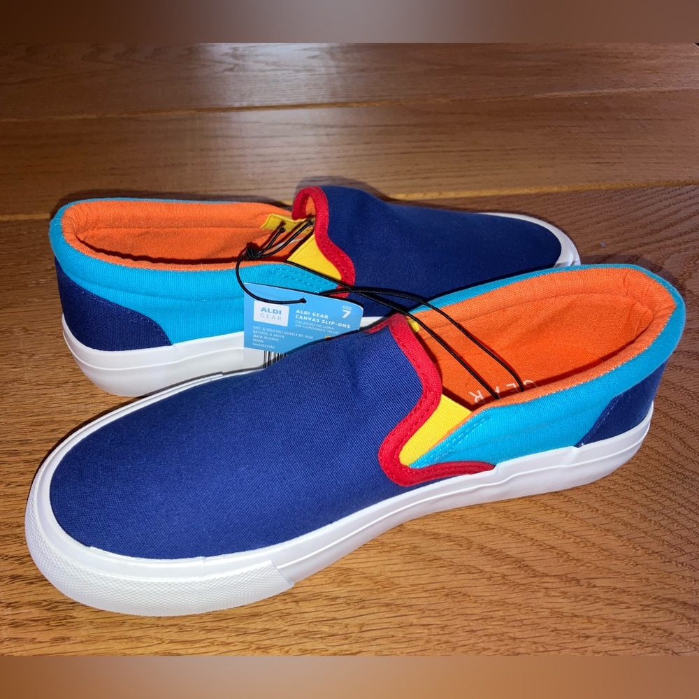 Canvas Slip-Ons ALDI Gear